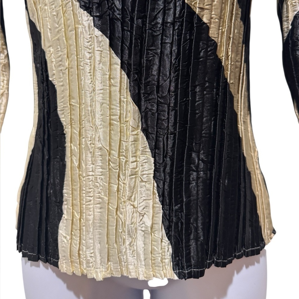 Alberto Makali Black Gold Crinkle Knit Beaded Top Women’s M Evening Artsy Y2K - Picture 4 of 12